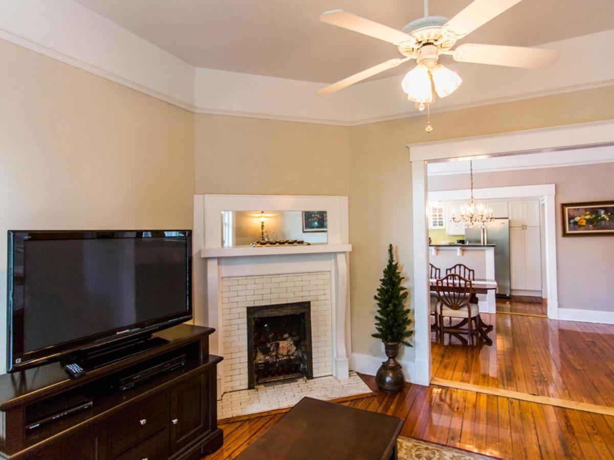 Linda'S On Lincoln Apartment Savannah Bagian luar foto
