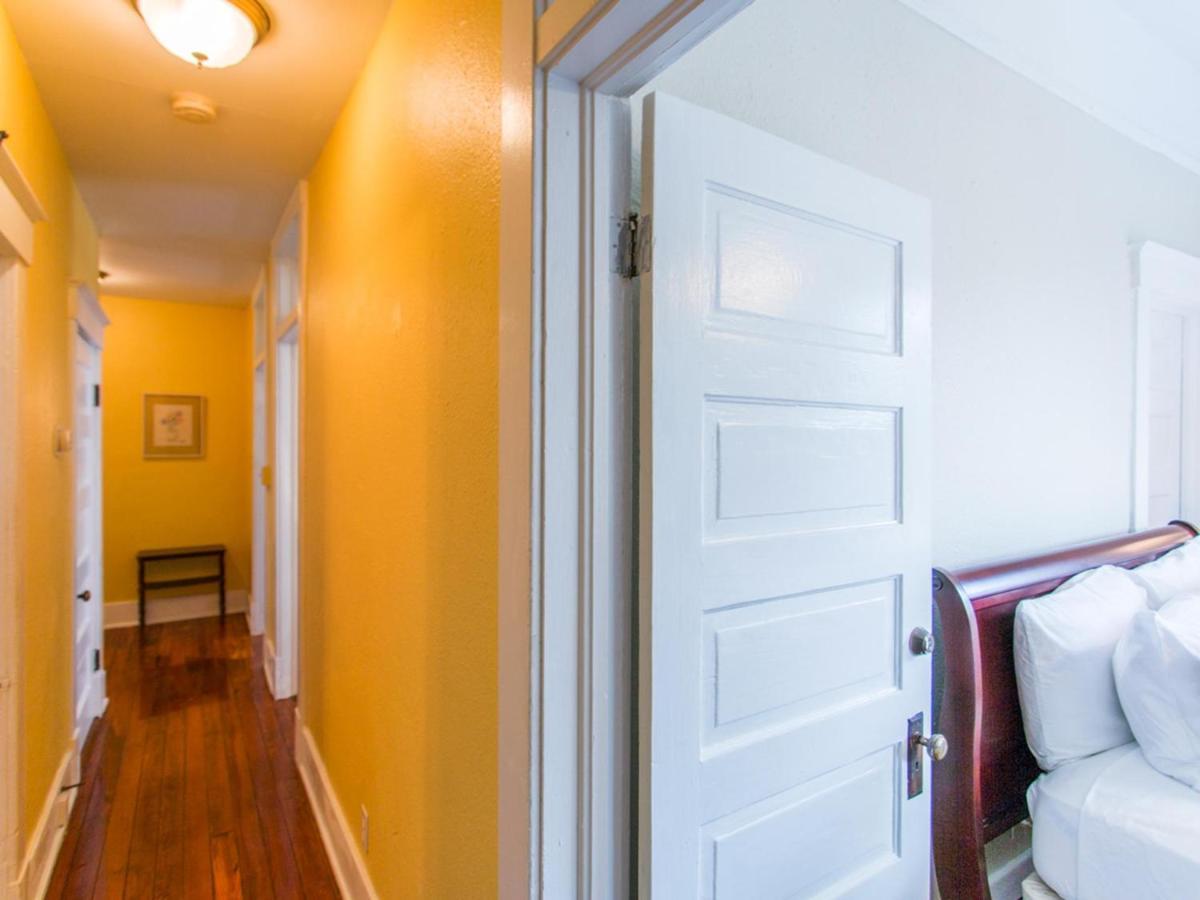 Linda'S On Lincoln Apartment Savannah Bagian luar foto