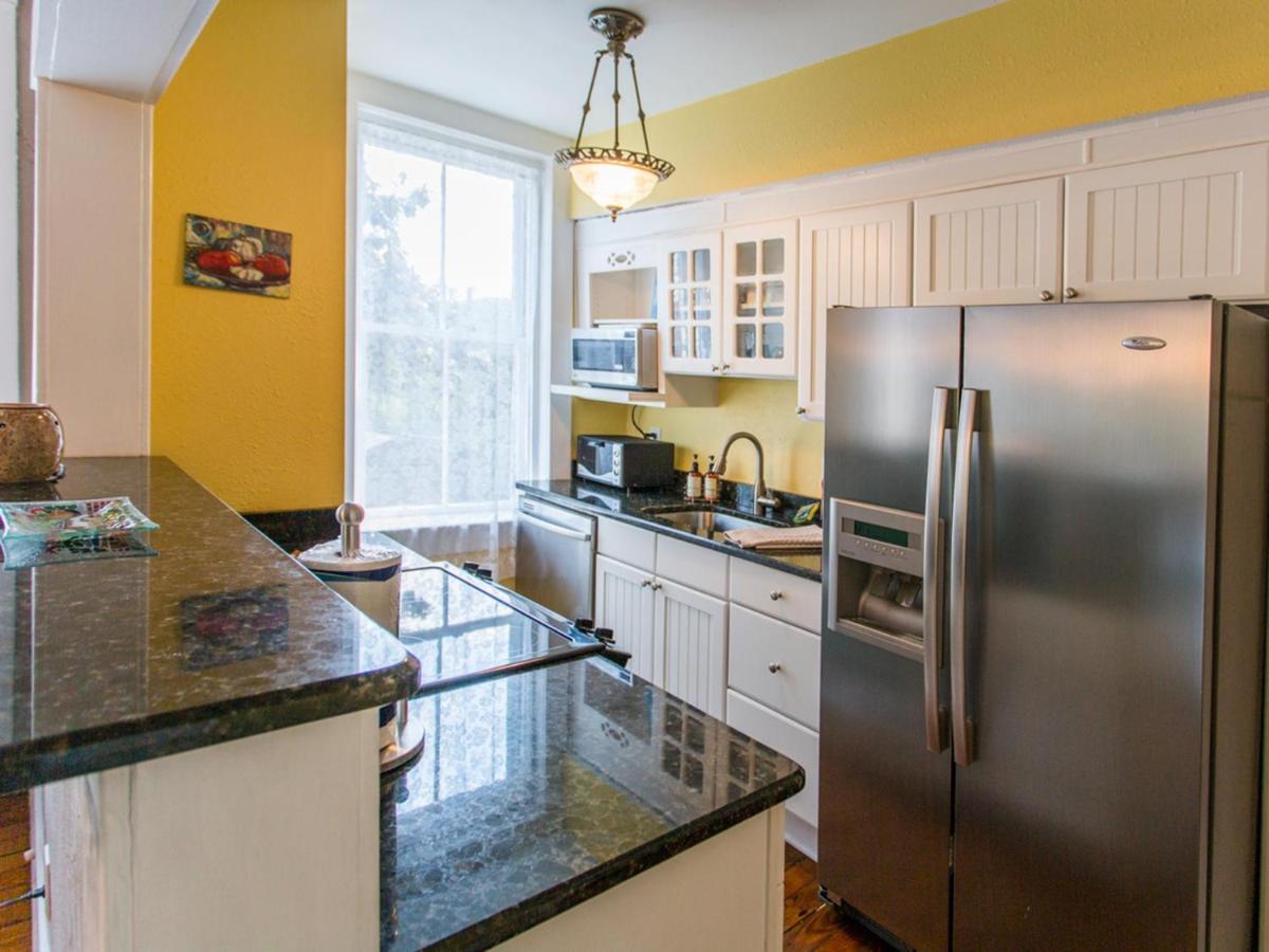 Linda'S On Lincoln Apartment Savannah Bagian luar foto